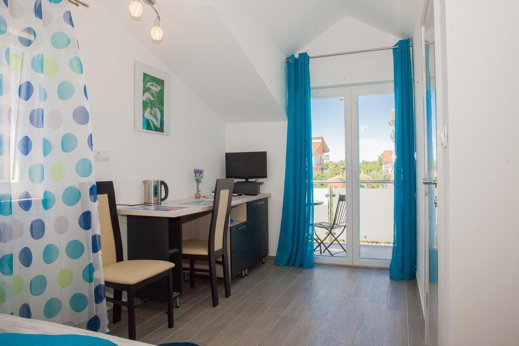 Gabi Rooms & Studio Apartment Лозовац Стая снимка