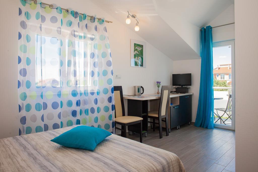 Gabi Rooms & Studio Apartment Лозовац Стая снимка